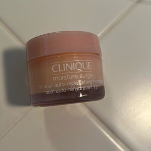 Clinique moisturiser